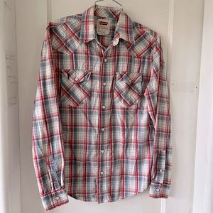 Levi’s size small long sleeve